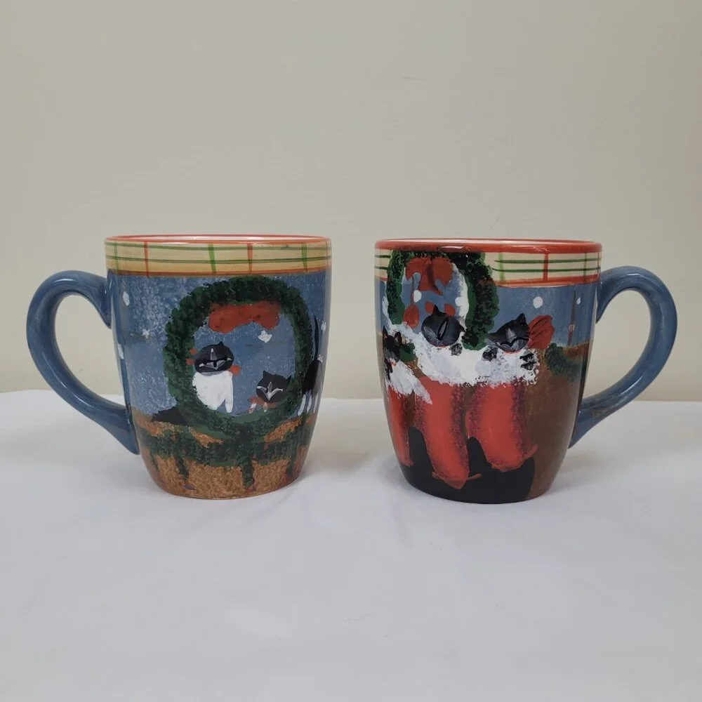 Two Oneida Cat Friends Mugs 20oz, Earthenware Christmas kitten cups Hand Painted